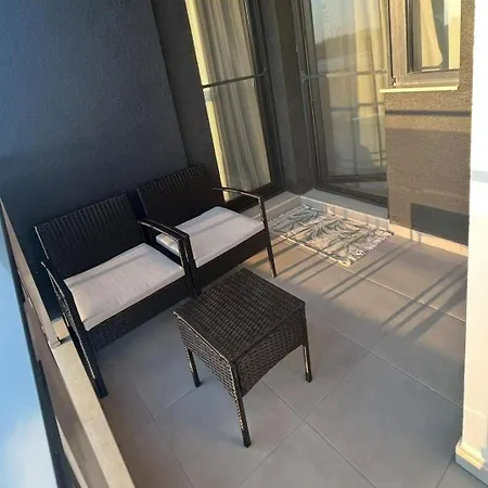 Mareea Luxury Apartment-energia アパート コンスタンツァ