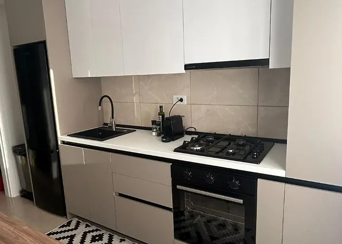 Mareea-parcare Privata Si Balcon-zona Vivo Mall Apartment *