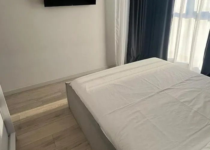 Apartment Mareea-parcare Privata Si Balcon-zona Vivo Mall *