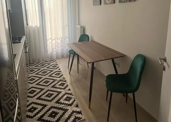Mareea-parcare Privata Si Balcon-zona Vivo Mall Apartment Constanţa